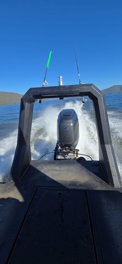 Alu-Krokodil Tri-Hull Pontoon 8.6m (on Trailer)
