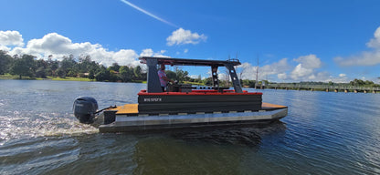 Alu-Krokodil Tri-Hull Pontoon 8.6m (on Trailer)